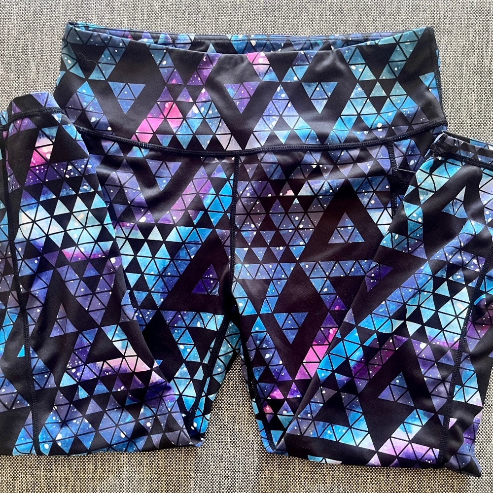 Constantly Varied Gear CVG 21” Medium Leggings Pockets